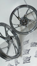 RODA 160 LIGA LEVE CROMADA TITAN 160 (PÉ DE GALINHA)