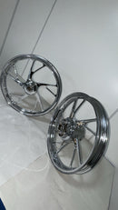 RODA 160 LIGA LEVE CROMADA TITAN 160 (PÉ DE GALINHA)
