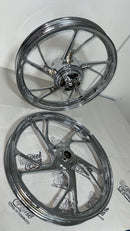 RODA 160 LIGA LEVE CROMADA TITAN 160 (PÉ DE GALINHA)
