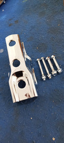 Peito motor CG 150 S/Argola +Parafuso peito motor